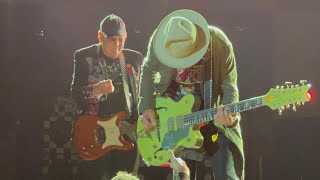 Cheap Trick “Tom’s Bass Solo” Newkirk Oklahoma 42923 [upl. by Guillema]