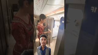 First Class In Singapore Airlines dubbing  Mridul Madhok Damongeis [upl. by Towroy169]