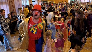 Kindermaskenball in Himberg [upl. by Rozele]