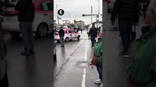 ¡De película Inicia como riña y terminan con los autos destrozados en la Guerrero [upl. by Krilov]