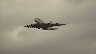 Qatar Airways A380 Aborts Landing at Heathrow Storm Eunice [upl. by Gabriell210]