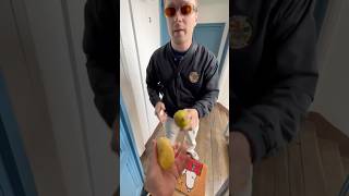 Il me met une patate en pleine poire [upl. by Kaiulani]