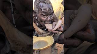 So Delicious‼️its breakfast 🔥😋 Enjoy Oldman hadzabe tribe Hunts Lifestyle [upl. by Aley]