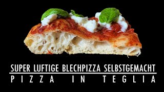 Rezept für super luftige Blechpizza Pizza in teglia [upl. by Dickie490]