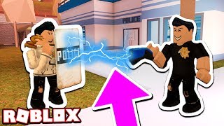 USING THE RIOT SHIELD TO BLOCK POLICE TASERS Roblox Jailbreak MythBusters [upl. by Aicilaf]