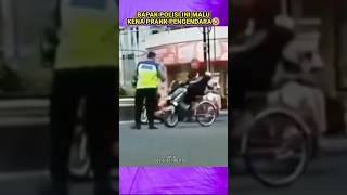 Motor anti tilang tanpa helm🤣 polisi polri news shorts shortsvideo [upl. by Rdnaskela]