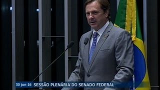 Para Acir Gurgacz a prática da corrupção impede o desenvolvimento do País [upl. by Quintin]