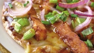 Easy Barbecue Chicken Pizza [upl. by Ahsias]