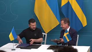 Sweden and Ukraine sign bilateral security agreements [upl. by Augusto]