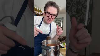 Fondue Chinoise mit Noah Bachofen [upl. by Htims19]