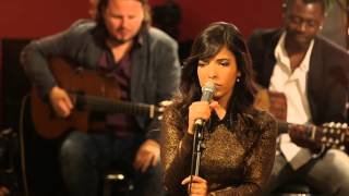 Indila  Tourner dans le vide Live  Paris [upl. by Attenohs]