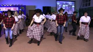 Bál 2015 Téglás  09 műsor  Pedagógusok tánca  country [upl. by Odlonyer]