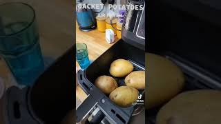 Ninja Air Fryer Perfect Jacket Potatoes  Huson DIY  Ninja AF400 shorts [upl. by Lenhard]