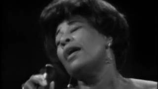 Ella Fitzgerald  Summertime  LIVE 1968 [upl. by Philbert]