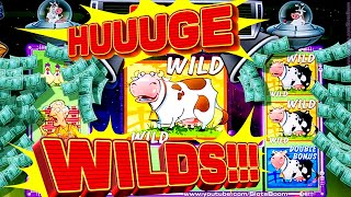 HUUUGE WILD BONUS Invaders Attack from the Planet Moolah  CASINO VIDEO SLOTS  YAAMAVA [upl. by Philender]