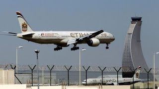 Flight landing abu Dhabi international airport [upl. by Naes]