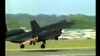 SR 71 Blackbird  Light aircraft take off Compare and contrast [upl. by Schafer]