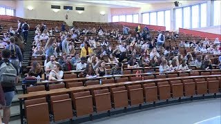 Université de Bourgogne  une prérentrée pour les étudiants en médecine [upl. by Anson]