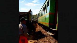 MADAGASCAR  Le train Fianarantsoa Manakara wmv [upl. by Page]