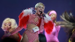 Miley Cyrus  Bangerz Tour Live From Miami 2014 720p [upl. by Cawley724]