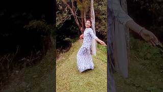 Lal sarre bhojpuri youtubeshorts dance video tendringsong [upl. by Renaldo]