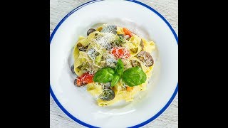 Tagliatelle alla Vongole [upl. by Yer]