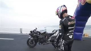 Kenan Sofuoglu  Kawasaki Ninja H2R  400 kmh  World Speed Record [upl. by Janela626]