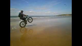 Surly Moonlander  beach wheelie [upl. by Nylekoorb]