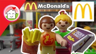 Playmobil Film deutsch Bei McDonalds  McDrive  Kinderfilme von Familie Hauser [upl. by Llenrub]