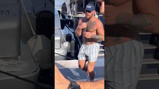 Conor McGregor is seen running through the streets of Puerto Banus mcgregor training puertobanùs [upl. by Albertina]