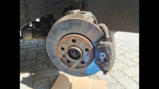 VW Fox Scheibenbremse vorne wechseln change disc brake [upl. by Cottle]