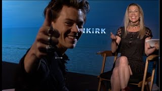 Harry Styles amp Fionn Whitehead talk about the new movie Dunkirk legendas em português [upl. by Enia863]