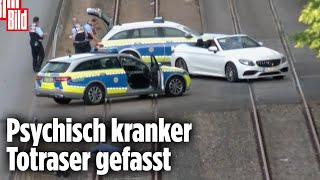 Psychisch kranker Mann rast auf Flucht Radfahrerin tot  Mannheim [upl. by Mcroberts]