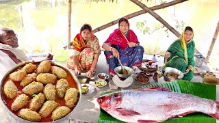 শাশুড়িবৌমাননদ তিনজনে মিলে রান্না করলাম চিংড়ি মাছের পুর ভরা মোচার কোফতা আর মাছের ঝালfish curry [upl. by Cart820]