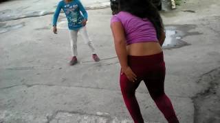 Reto de gimnasia con flor y leslie [upl. by Belamy]