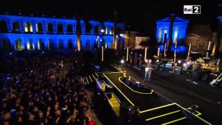 EROS RAMAZZOTTI  Questa Nostra Stagione LIVE [upl. by Landy]