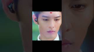 Handsome bodyguard protects beauty with umbrella twice loveofreplica cdrama chinesedrama [upl. by Bills795]