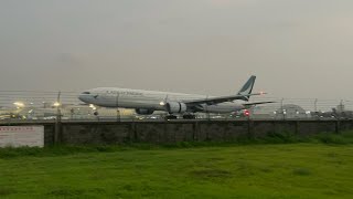 B777降落來接替a330的飛機） [upl. by Chappie]