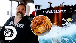 Johnathan Hillstrand Ends His Season With 1000000 Worth Of Crab  Deadliest Catch [upl. by Alehs699]