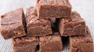 HOW TO MAKE OLDFASHIONED CHOCOLATE FUDGE [upl. by Janessa]