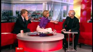 Ludovico Einaudi  I Giorni Ipad Performance BBC Breakfast June 2011 [upl. by Pellet]