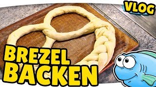 Neujahrsbrezel selbst backen ► MACHS DOCH SELBER [upl. by Aneem]