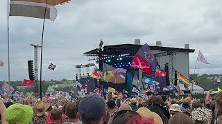 AVRIL LAVIGNE  GIRLFRIEND  GLASTONBURY FESTIVAL  2024  OTHER STAGE [upl. by Mihsah]