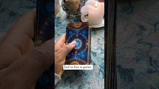 Vous êtes guidés en ce moment tarot divination ￼ [upl. by Ahsenat206]