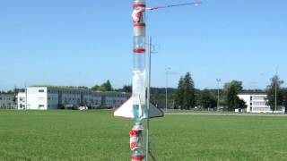 Wasserrakete  Zweistufig  Waterrocket [upl. by Wilmer]