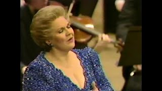 ACopland quotOld American Songsquot 3  Marilyn Horne New York 1991 [upl. by Haduj]