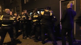 Man in Gorinchem aangehouden na mishandeling agent [upl. by Peednus]