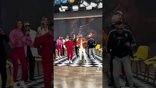 Jossie Esteban y Kinito Méndez la montan en colombia bailando musica merengue baile [upl. by Nnahaid]