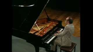 Alfred Brendel  Schubert  Piano Sonata No 22 in A major D 959 [upl. by Vassili]