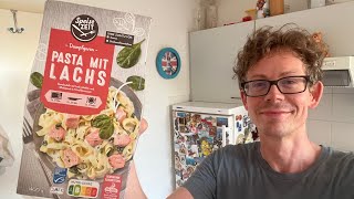 ALDI Pasta mit Lachs im Test [upl. by Joletta574]